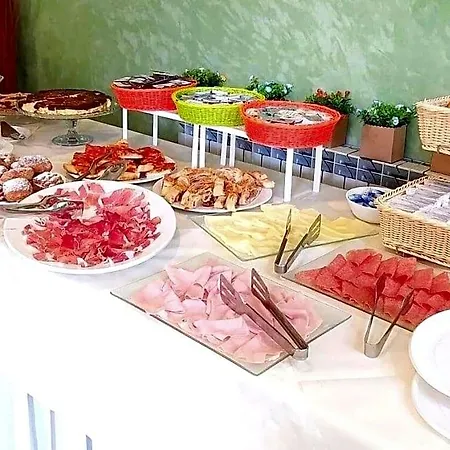 Rita Hotel
