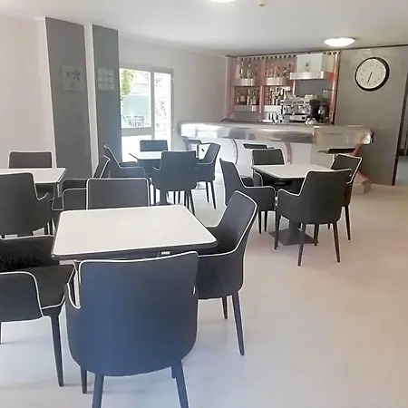 Hotel Rita 3*